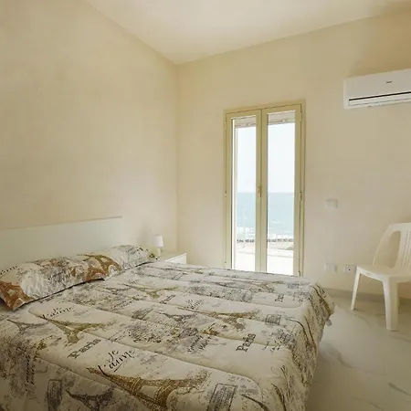 Сasa de vacaciones 3 Bedroom Cozy In Sciacca