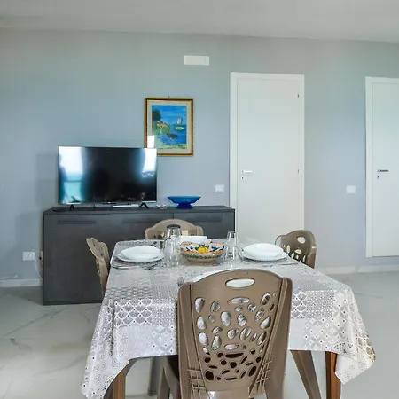 3 Bedroom Cozy In Vakantiehuis Sciacca